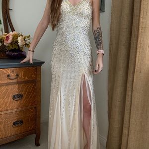 Sean collection nude evening gown Sz 0